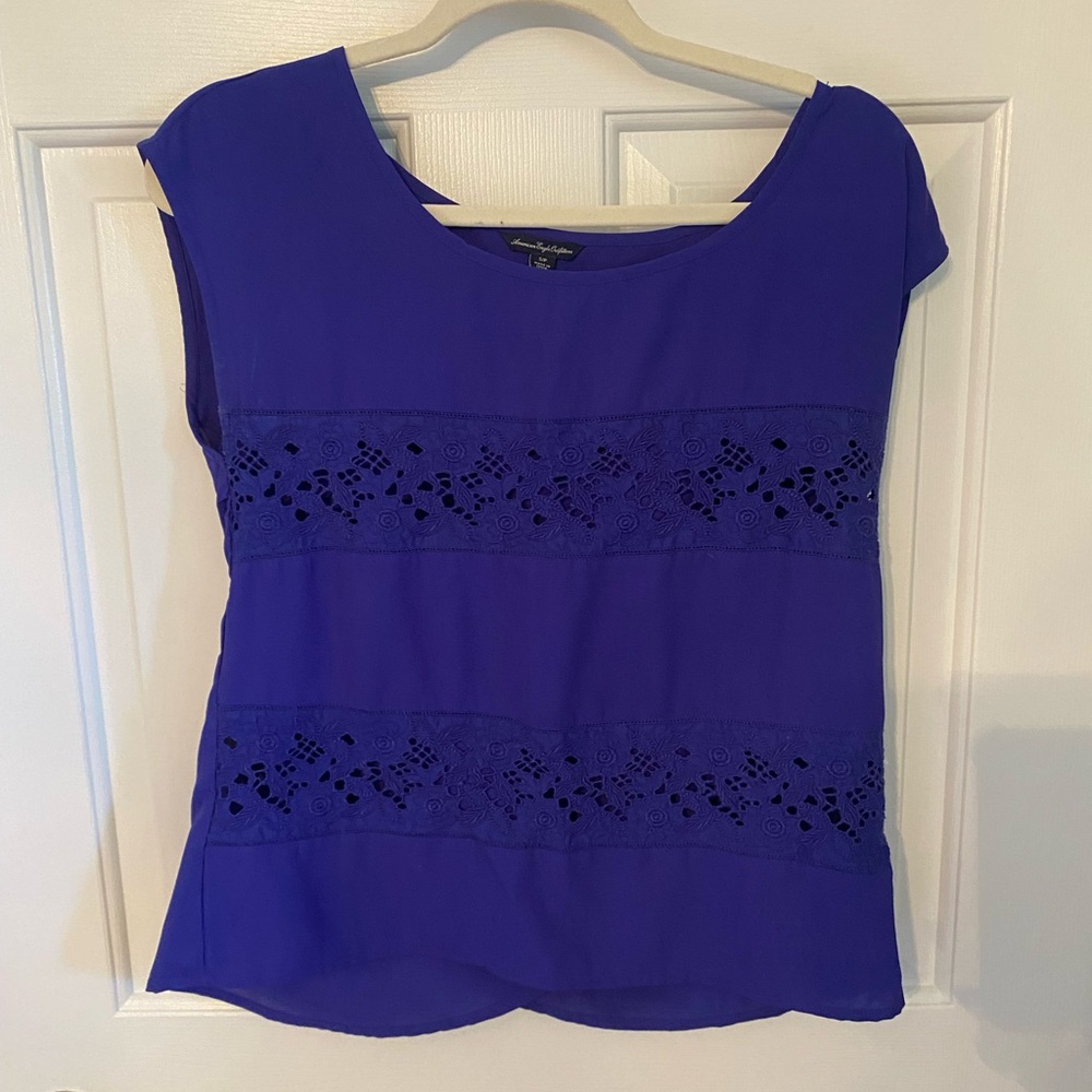 American Eagle top
